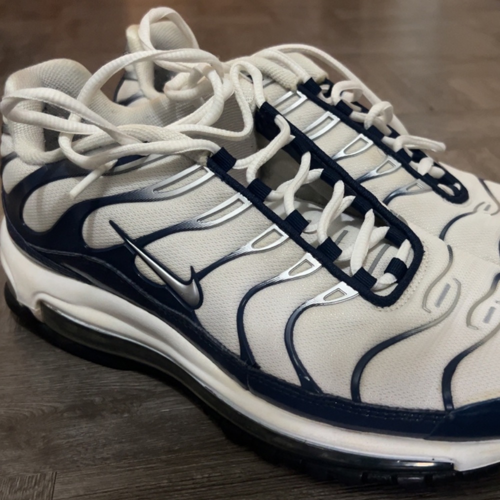 Nike Air Max 97 Plus Silver Shark Size 10.5
